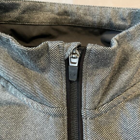 Vineyard Vines Performance 1/4 Zip - Gray Pullover - Men's Size M - Picture 5 of 11